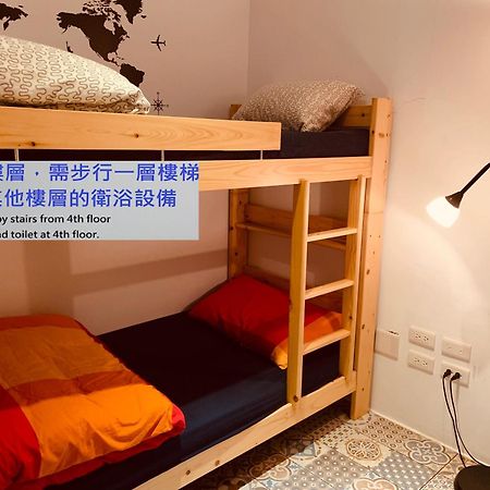 4Plus Hostel Taipei Extérieur photo