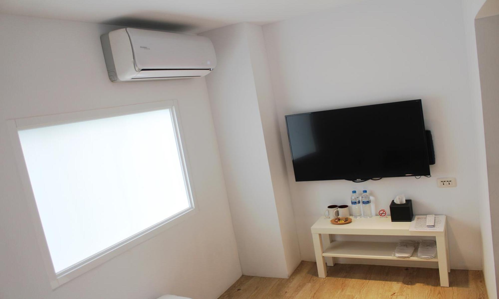 4Plus Hostel Taipei Extérieur photo